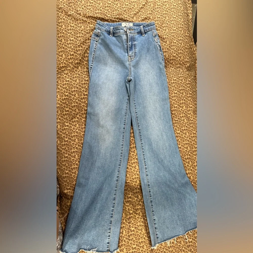 FREE PEOPLE We The Free CRVY Wild Honey Flare Jeans sz 25 - Picture 3 of 7